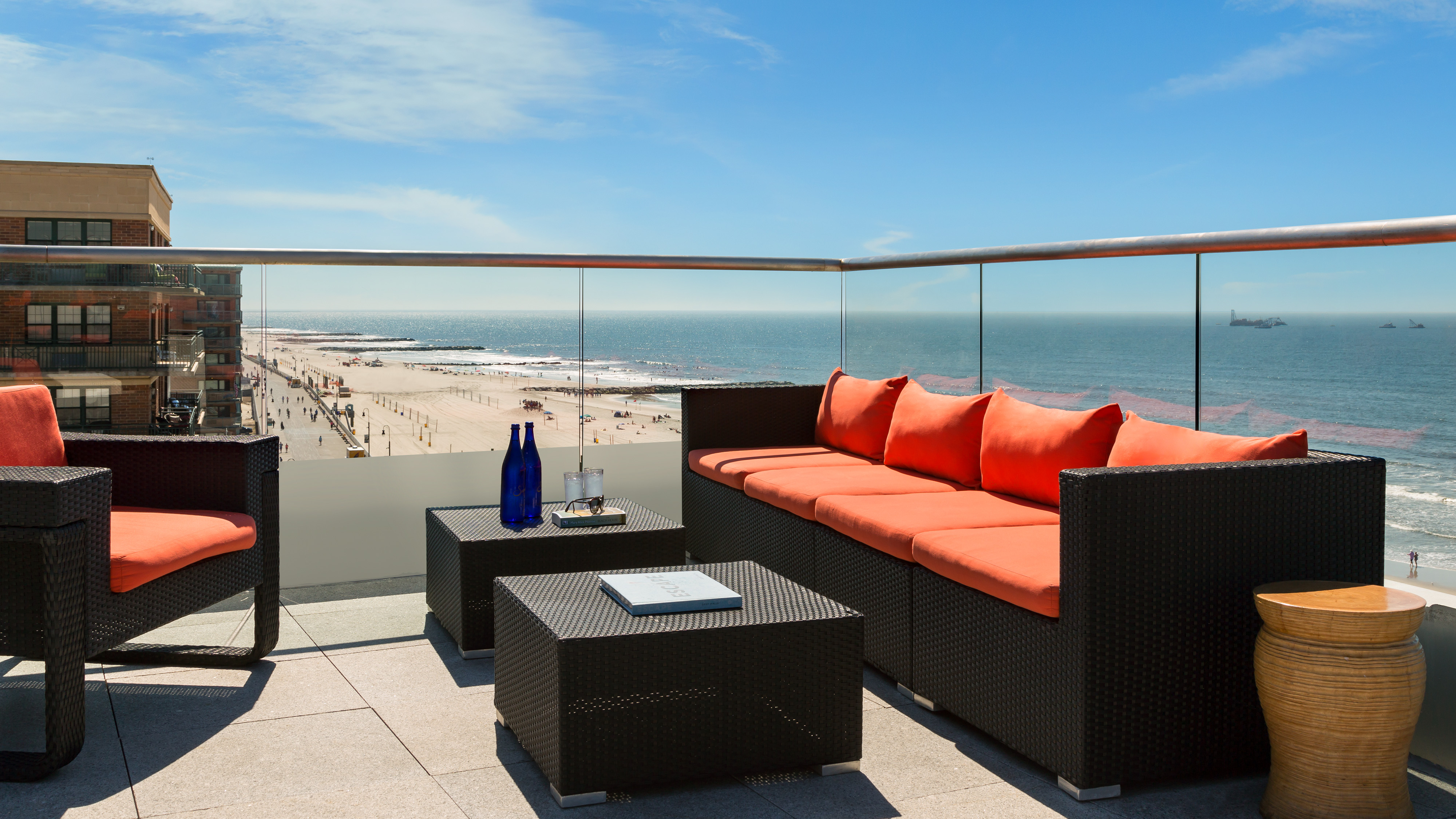 Allegria Pool Seating area